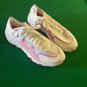 Women’s Nikes- Brand New- Size 9